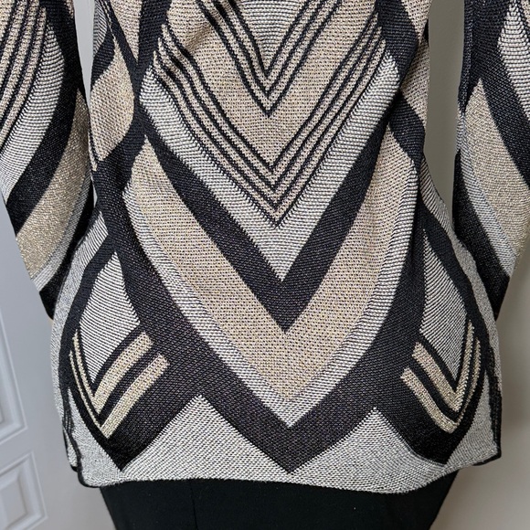International Concepts Chevron Sweater Size XS Metallic Shimmer Sexy Scoop Neck - Picture 9 of 16